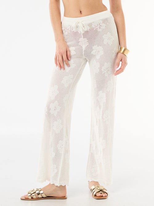 Pantalón de playa de malla croché con flores - Kiabi