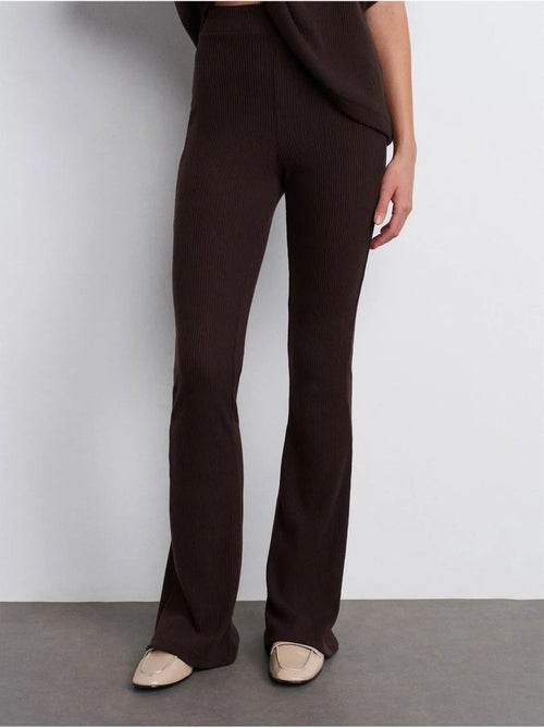 Pantalón de punto acampanado de tiro alto - Kiabi Pantalón de punto acampanado de tiro alto - Kiabi