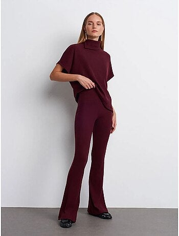 Pantalón de punto acampanado de tiro alto