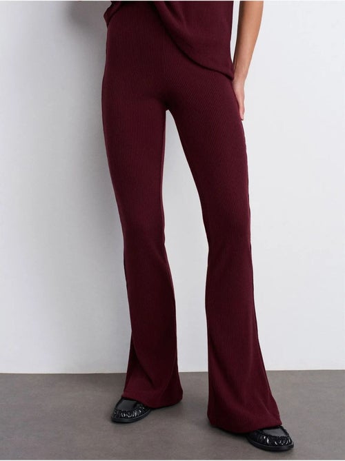 Pantalón de punto acampanado de tiro alto - Kiabi Pantalón de punto acampanado de tiro alto - Kiabi