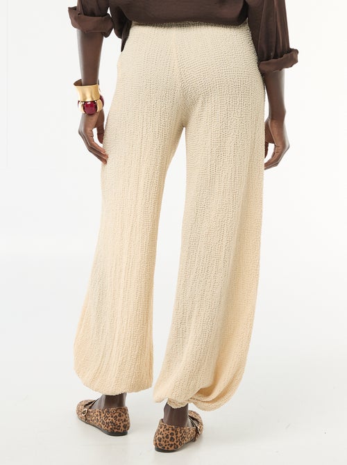 Pantalón de punto arrugado - Kiabi