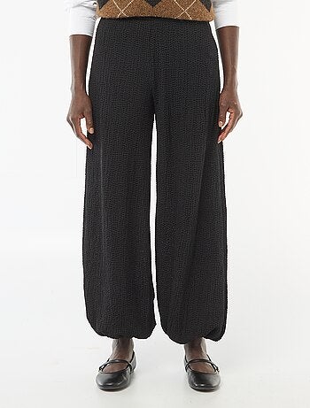 Pantalón de punto arrugado