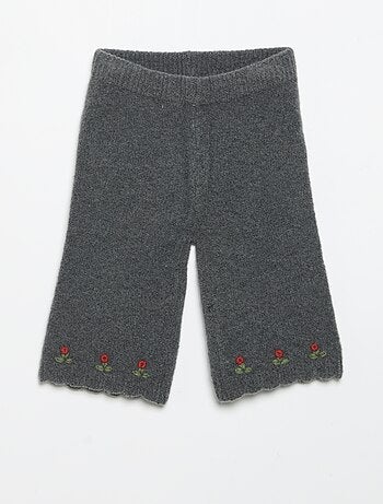 Pantalón de punto con bordados
