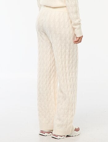 Pantalón de punto trenzado