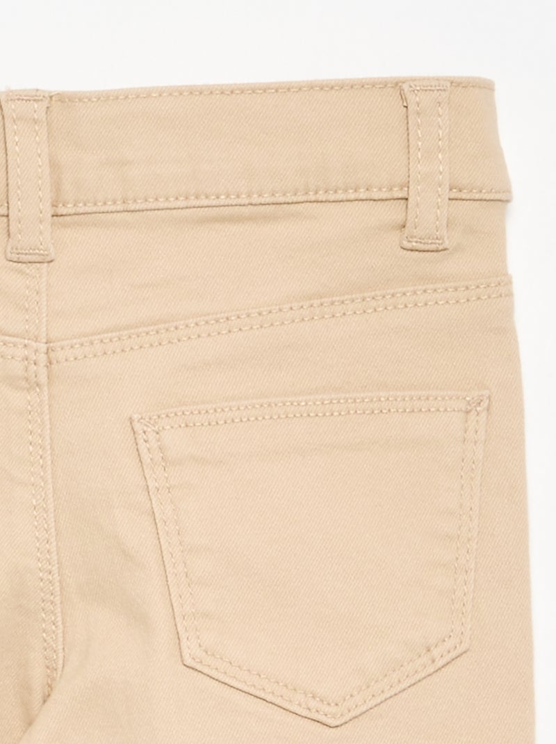 Pantalón de sarga - corte ajustado Beige - Kiabi