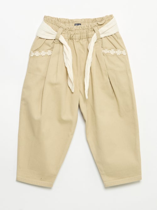 Pantalón de sarga + cinturón anudable - Kiabi
