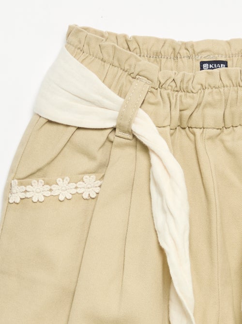 Pantalón de sarga + cinturón anudable - Kiabi