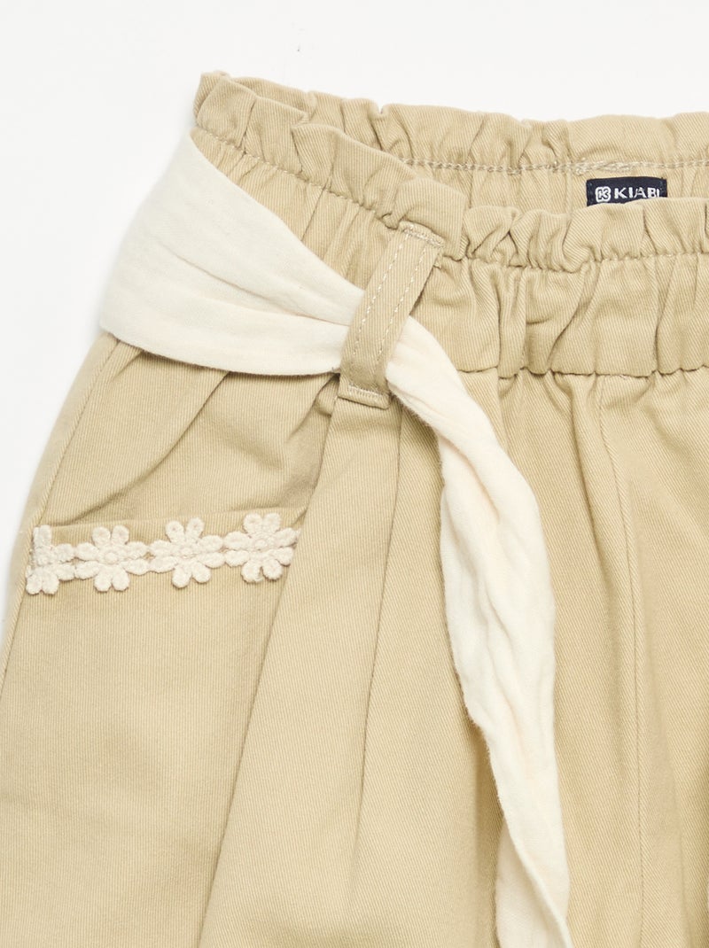 Pantalón de sarga + cinturón anudable Beige - Kiabi