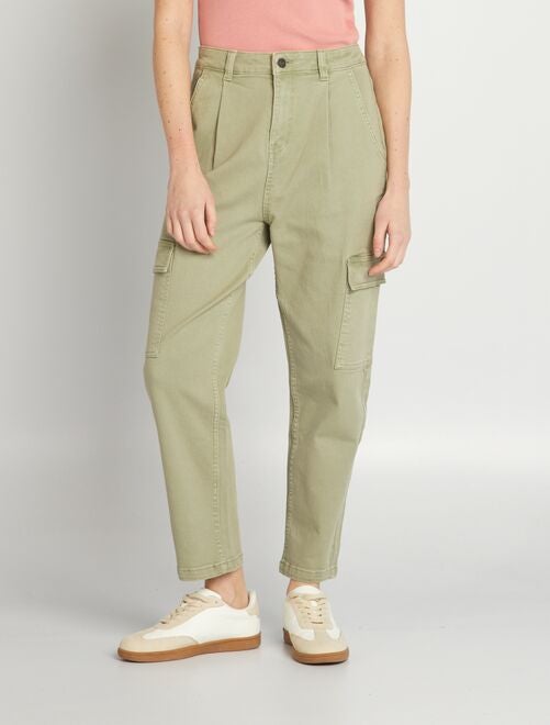 Pantalón de sarga con bolsillos con solapa - L27 - Kiabi