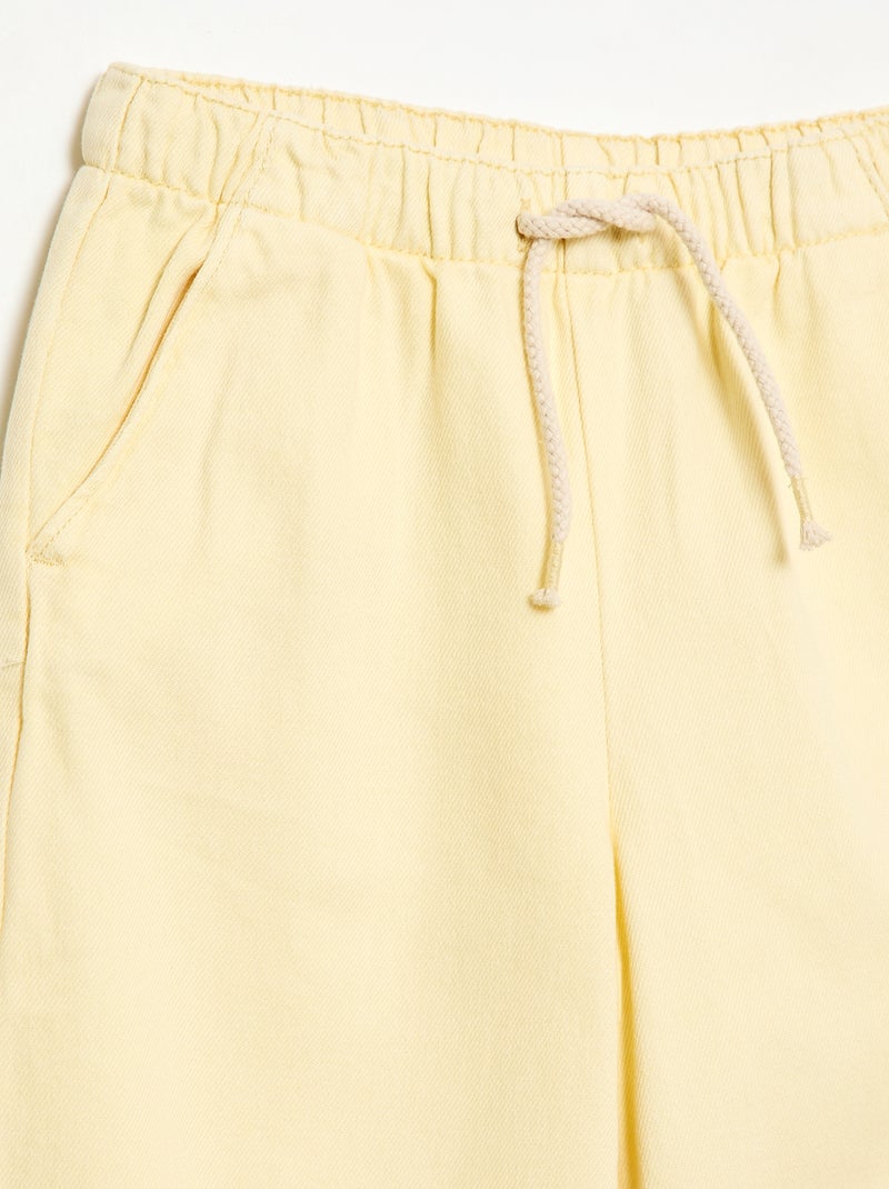 Pantalón de sarga con cordones ajustables Amarillo - Kiabi