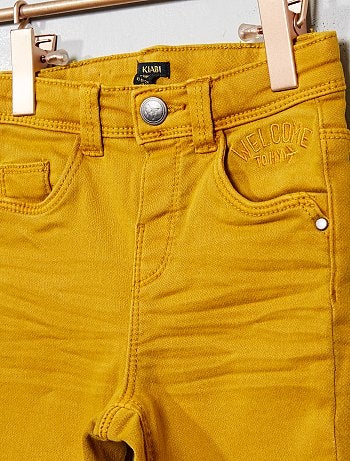 Pantalón de sarga con corte slim - Kiabi