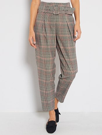 Pantalón de talle alto con cinturón - Kiabi