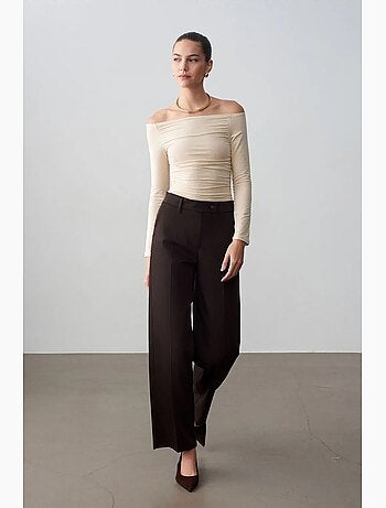 Pantalón de tejido de pernera ancha y tiro medio dilvin