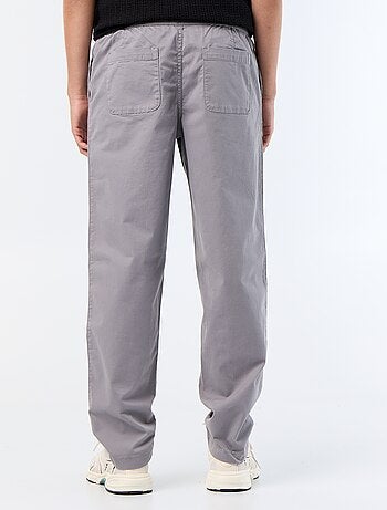 Pantalón de tejido efecto piel de melocotón