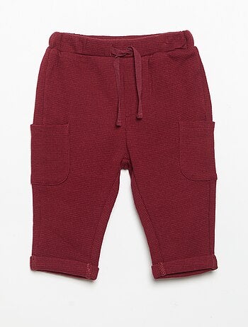 Pantalón de tejido gofrado con bolsillos laterales
