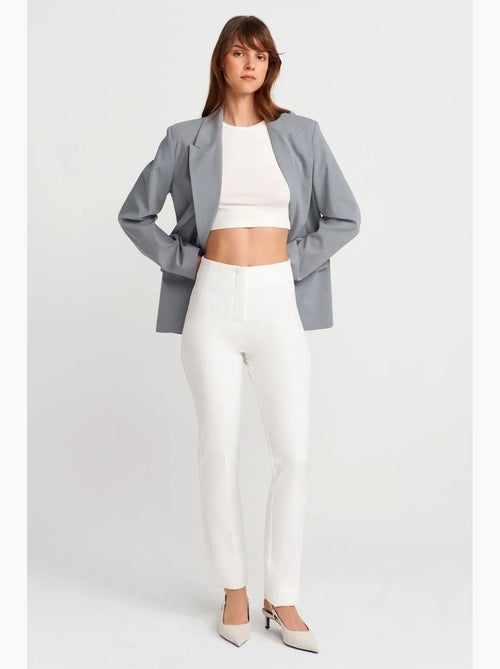 Pantalón de tiro alto acampanado con pinzas dilvin - Kiabi