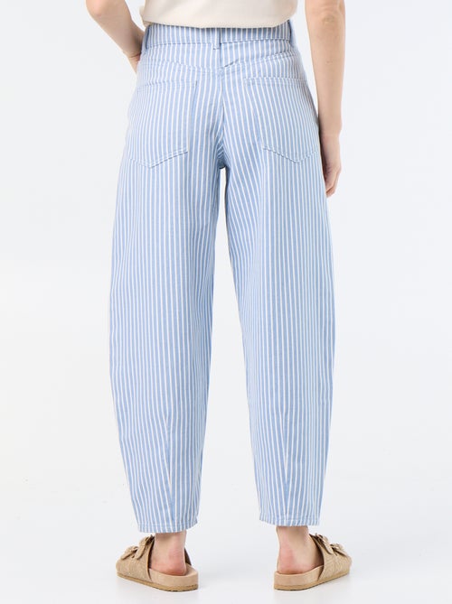 Pantalón de tiro alto corte globo - Kiabi Pantalón de tiro alto corte globo - Kiabi