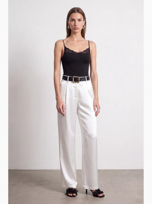Pantalón de tiro alto plisado de pernera ancha dilvin - Kiabi