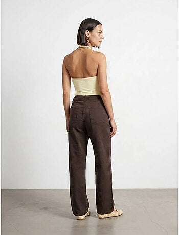 Pantalón de tiro medio de pernera ancha con pinzas dilvin