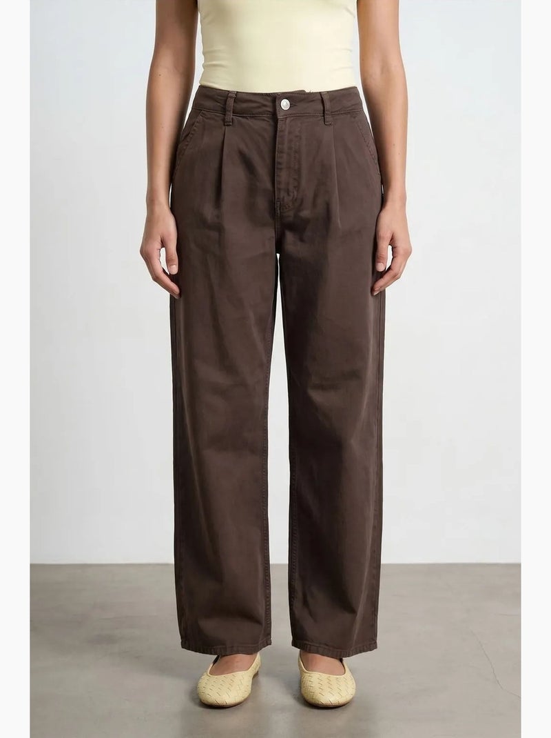 Pantalón de tiro medio de pernera ancha con pinzas dilvin Marrón - Kiabi