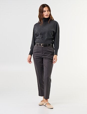 Pantalón de traje liso con 2 bolsillos