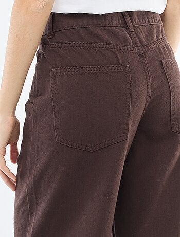 Pantalón de twill con abertura asimétrica