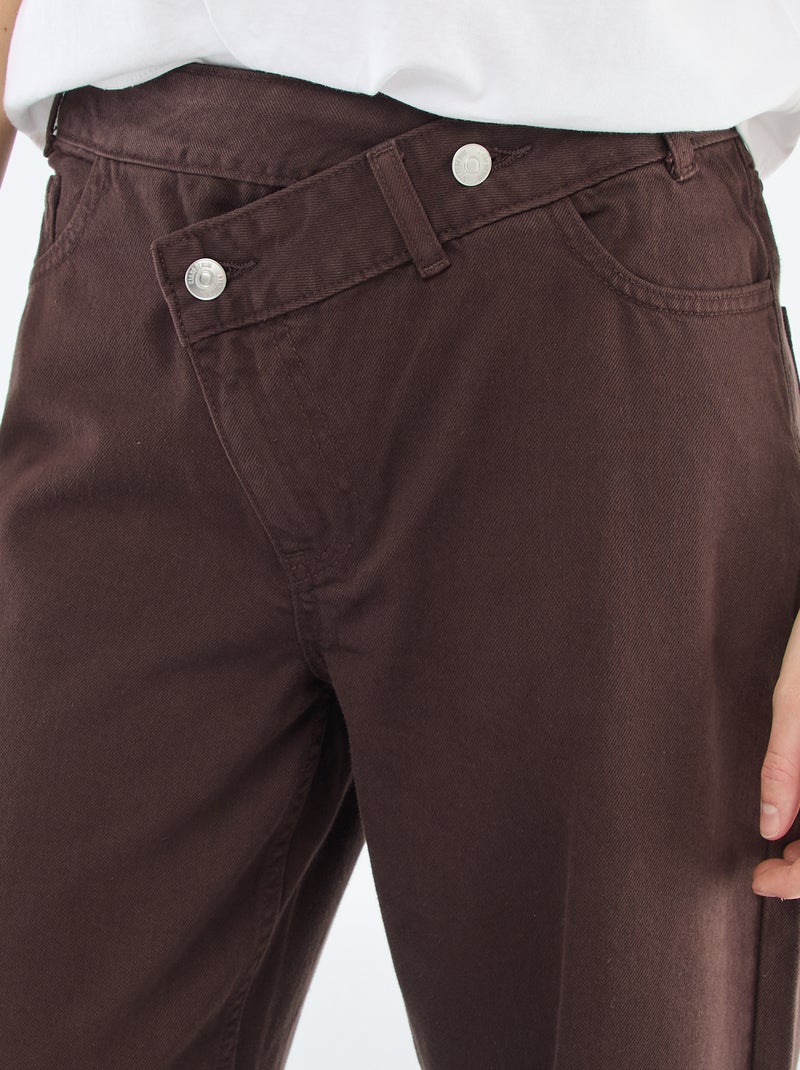 Pantalón de twill con abertura asimétrica Marron - Kiabi