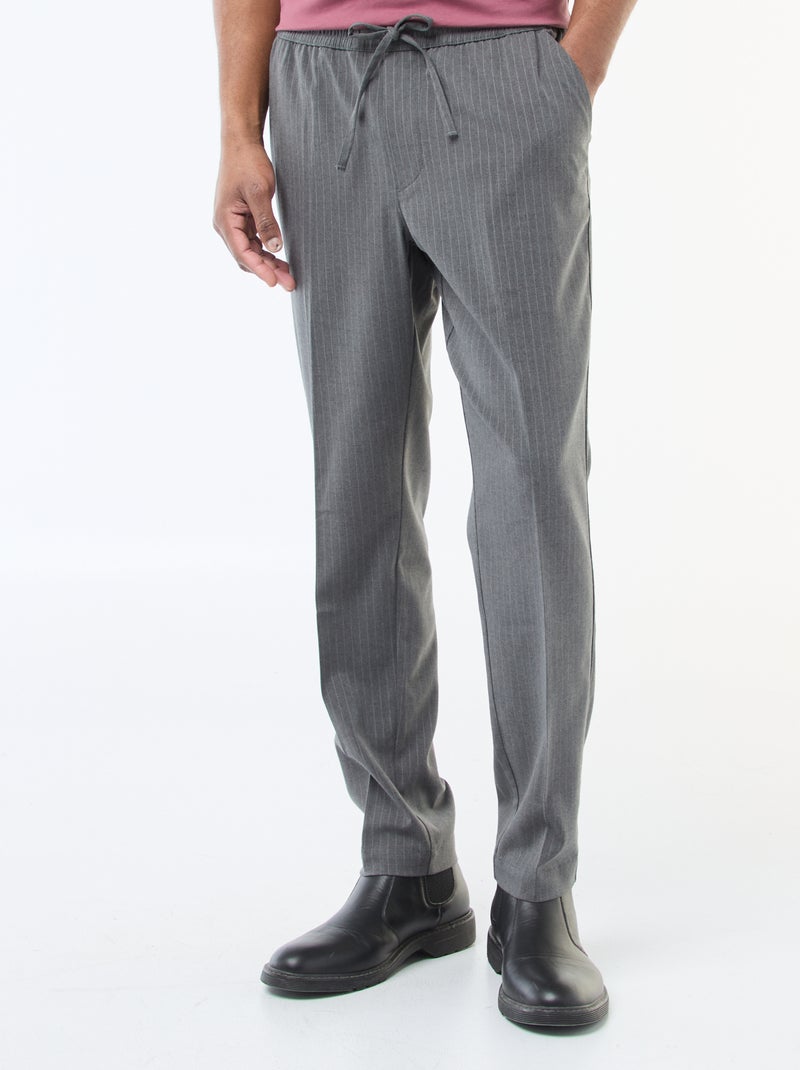 Pantalón de vestir de rayas finas Negro - Kiabi