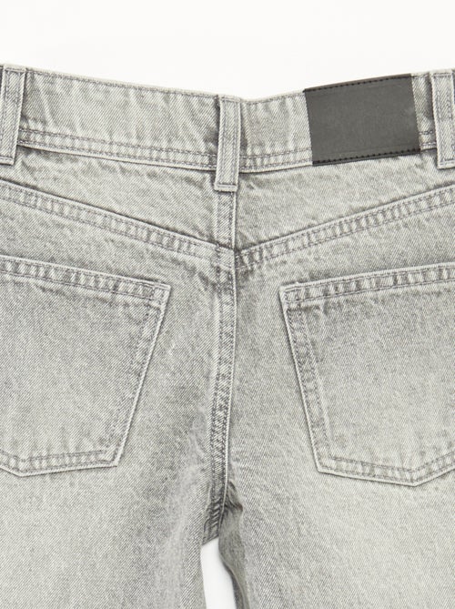 Pantalón denim mom fit con strass - Kiabi