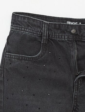 Pantalón denim mom fit con strass