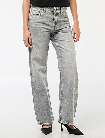 Pantalón denim recto con strass