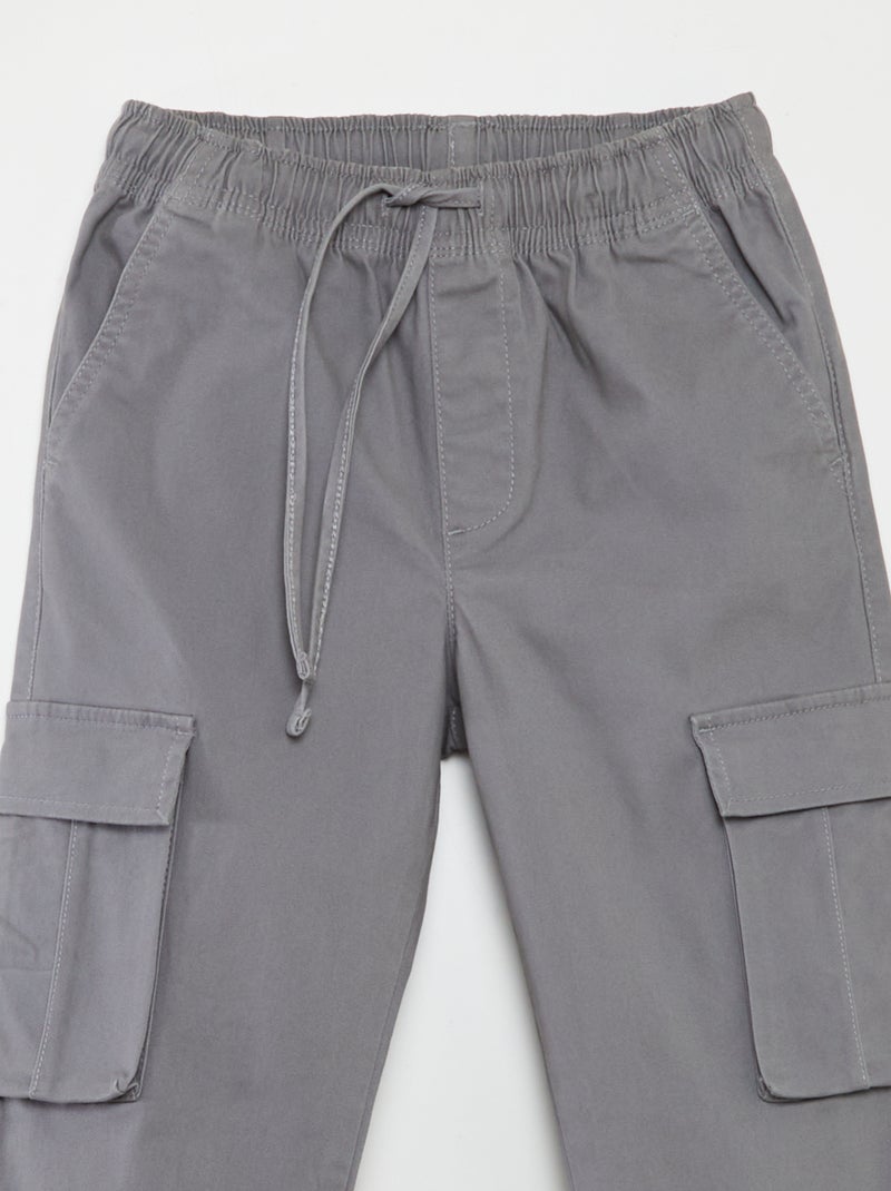 Pantalón elástico multibolsillos GRIS - Kiabi
