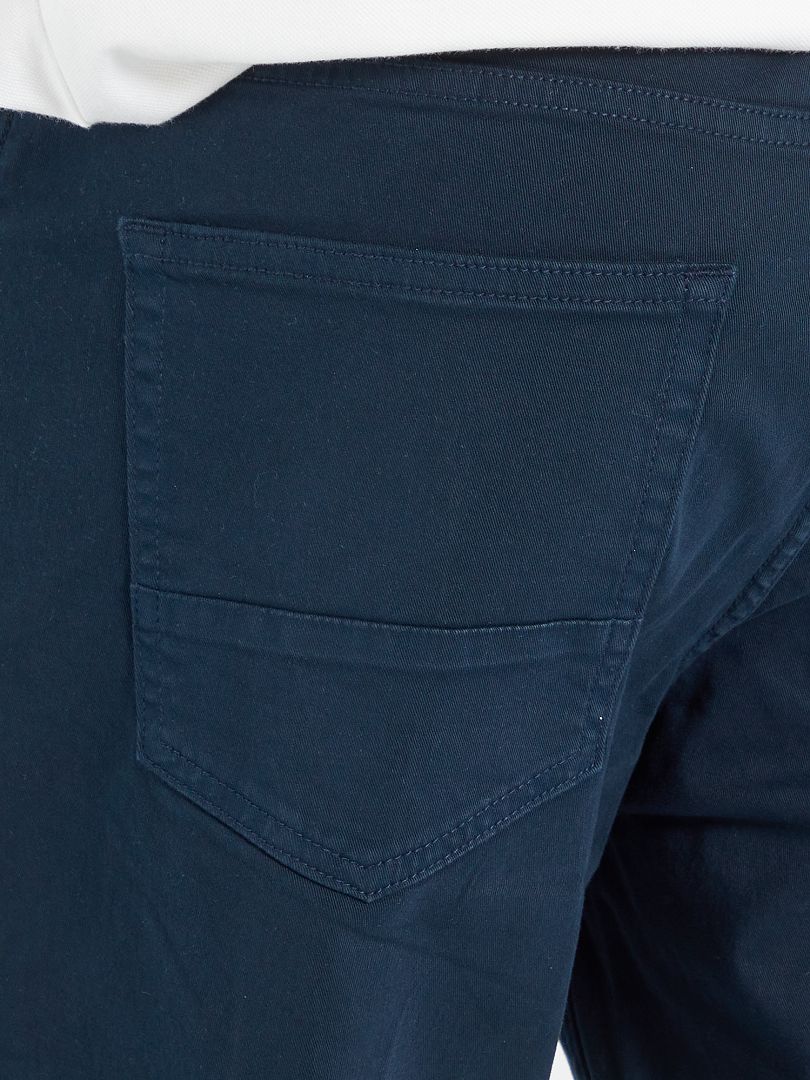 Pantalón entallado con 5 bolsillos L36 +1m90 AZUL - Kiabi