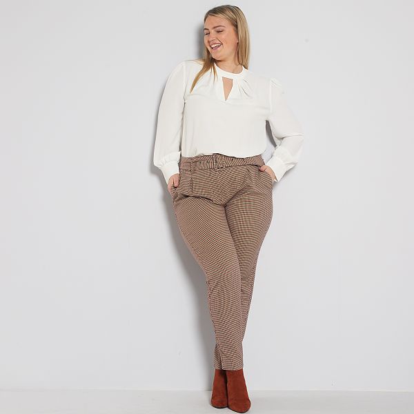 pantalon marron mujer