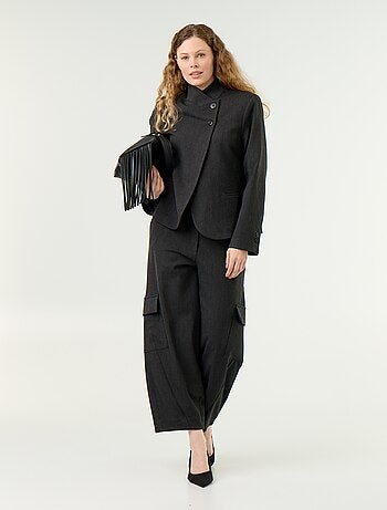 Pantalón estilo barrel