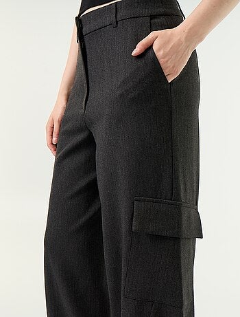 Pantalón estilo barrel