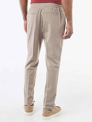 Pantalón estilo "jogger" liso