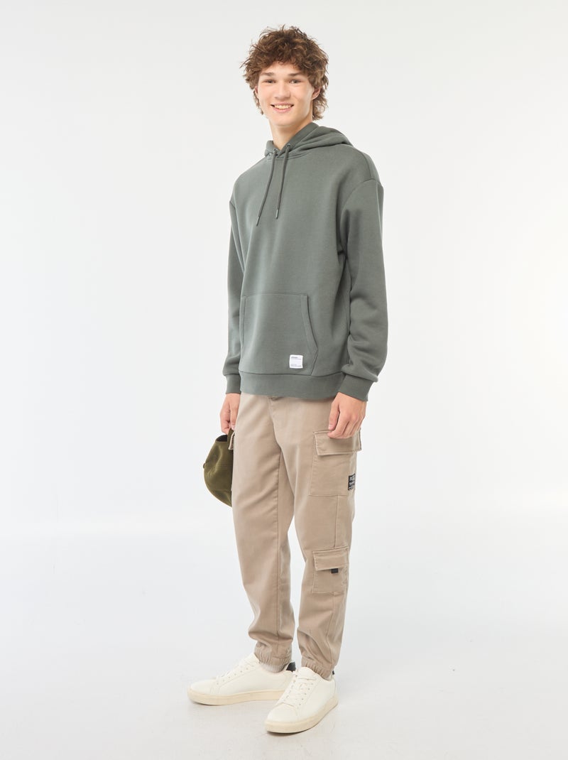 Pantalón estilo 'jogger' multibolsillos Beige - Kiabi