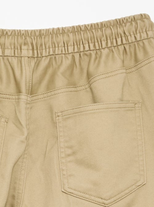 Pantalón estilo 'jogger' multibolsillos - Kiabi