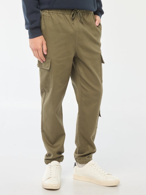 Pantalón estilo 'jogger' multibolsillos - Kiabi