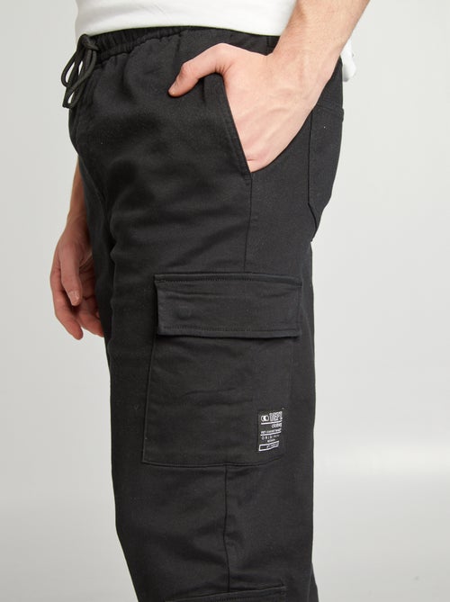 Pantalón estilo 'jogger' multibolsillos - Kiabi