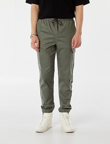 Pantalón estilo 'jogger' multibolsillos