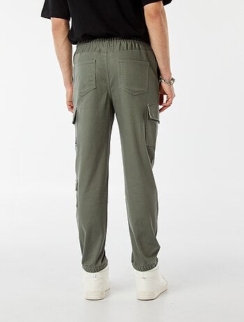 Pantalón estilo 'jogger' multibolsillos