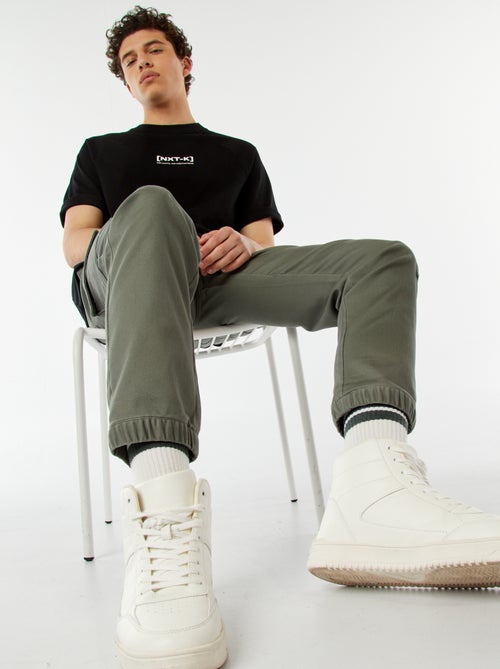 Pantalón estilo 'jogger' multibolsillos - Kiabi