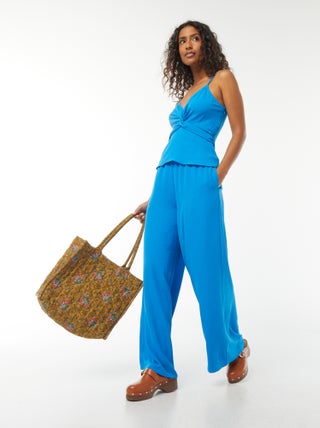 Pantalón extra ancho de punto vaporoso