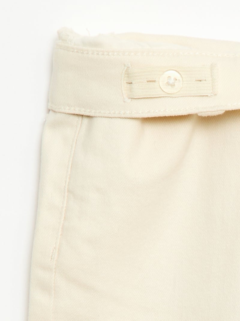 Pantalón flare - Corte + ajustado Blanco - Kiabi