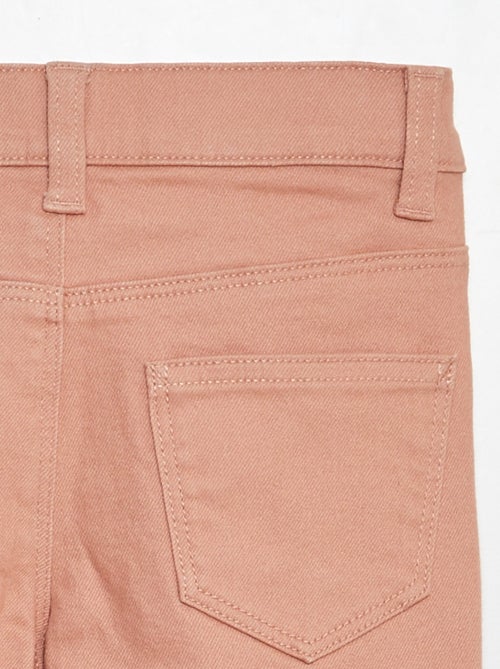 Pantalón flare - Corte más ajustado - Kiabi