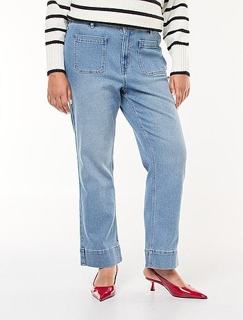 Pantalón flare