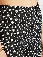 Rebajas ropa niña de 12 a 18 años | talla xs | Kiabi