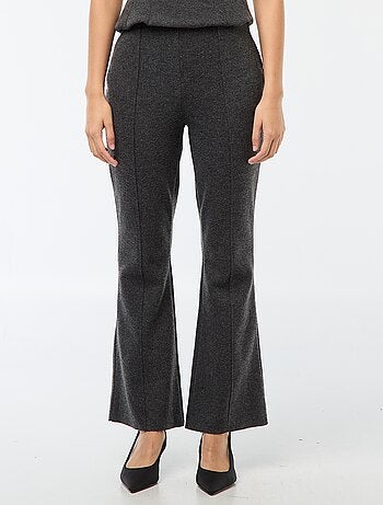 Pantalón flare de punto liso